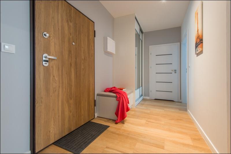 P&O Serviced Apartments Solec Warsaw Exterior photo