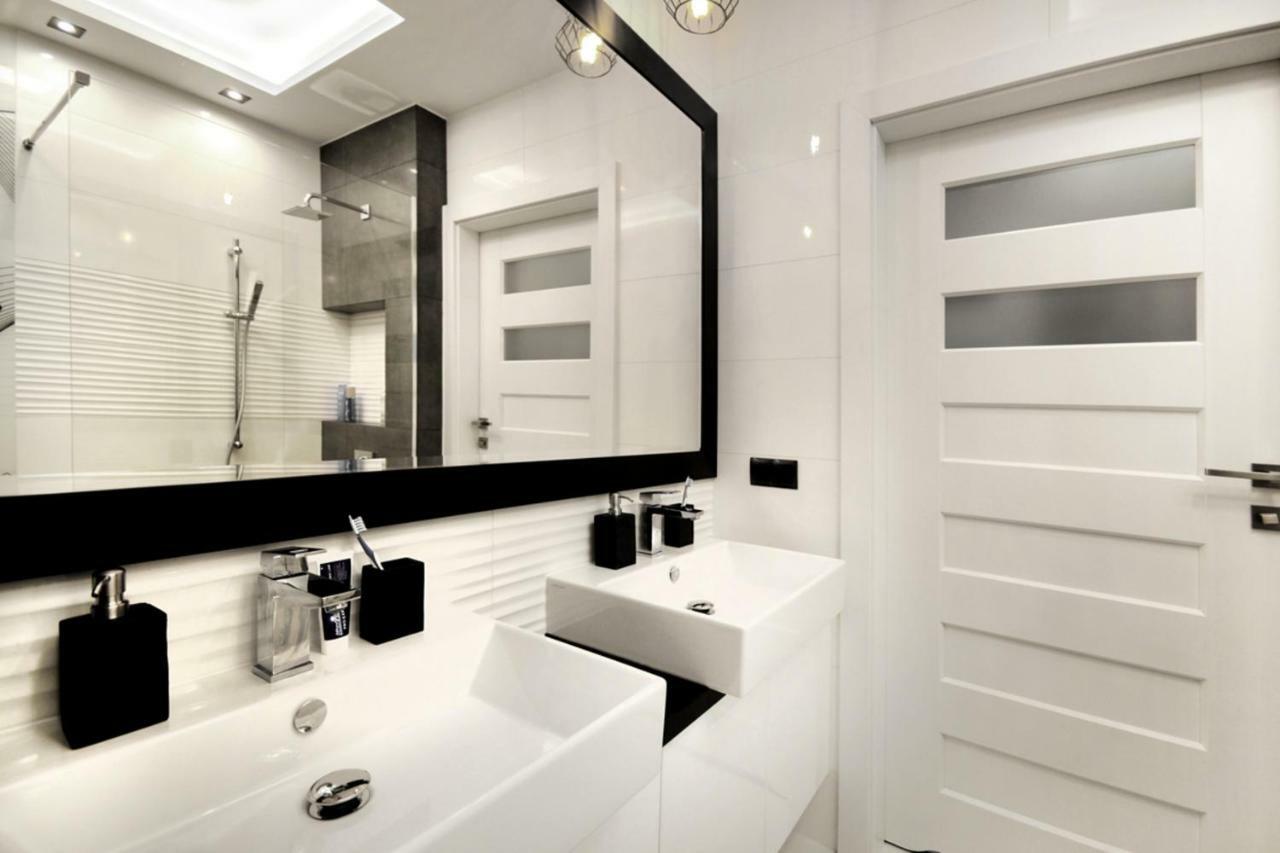 P&O Serviced Apartments Solec Warsaw Exterior photo