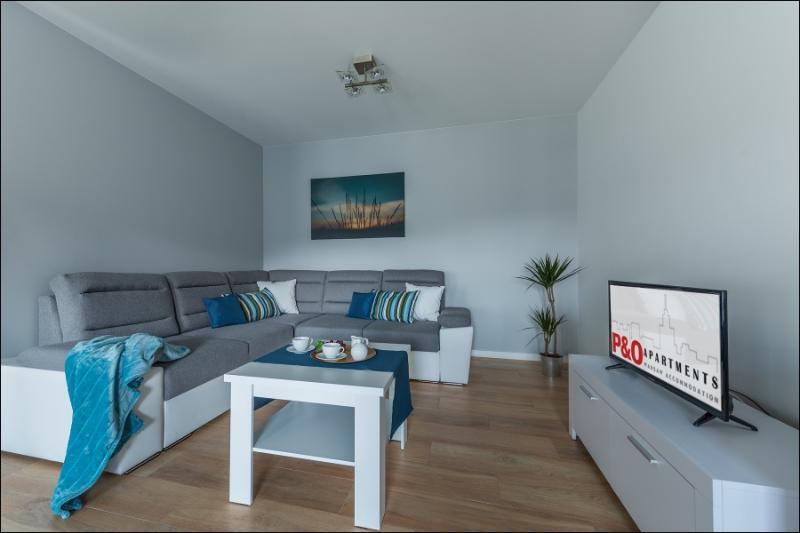 P&O Serviced Apartments Solec Warsaw Exterior photo