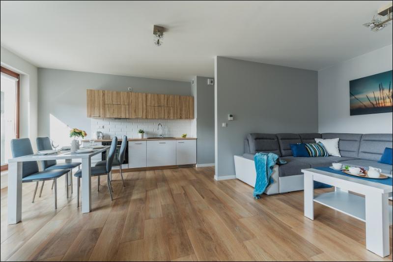 P&O Serviced Apartments Solec Warsaw Exterior photo